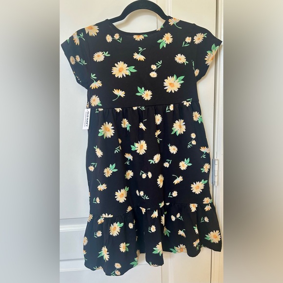 Old Navy: NWT : Girls Short-Sleeve Tiered Swing Dress size Large (10-12) - Picture 3 of 7